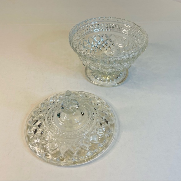 Vintage Anchor Hocking Wexford Pressed Clear Glass Candy Dish with Lid - Picture 2 of 9